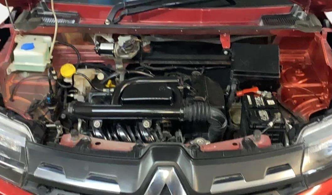 2020 Renault Kwid RXT 1.0 (O), Petrol, Manual, 9,797 km, Open Bonet