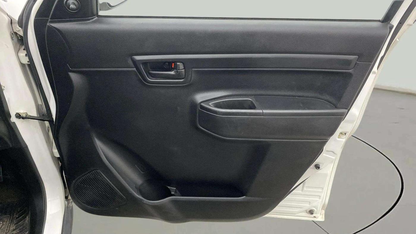2020 Maruti S PRESSO VXI+, Petrol, Manual, 14,398 km, Driver Side Door Panels Control