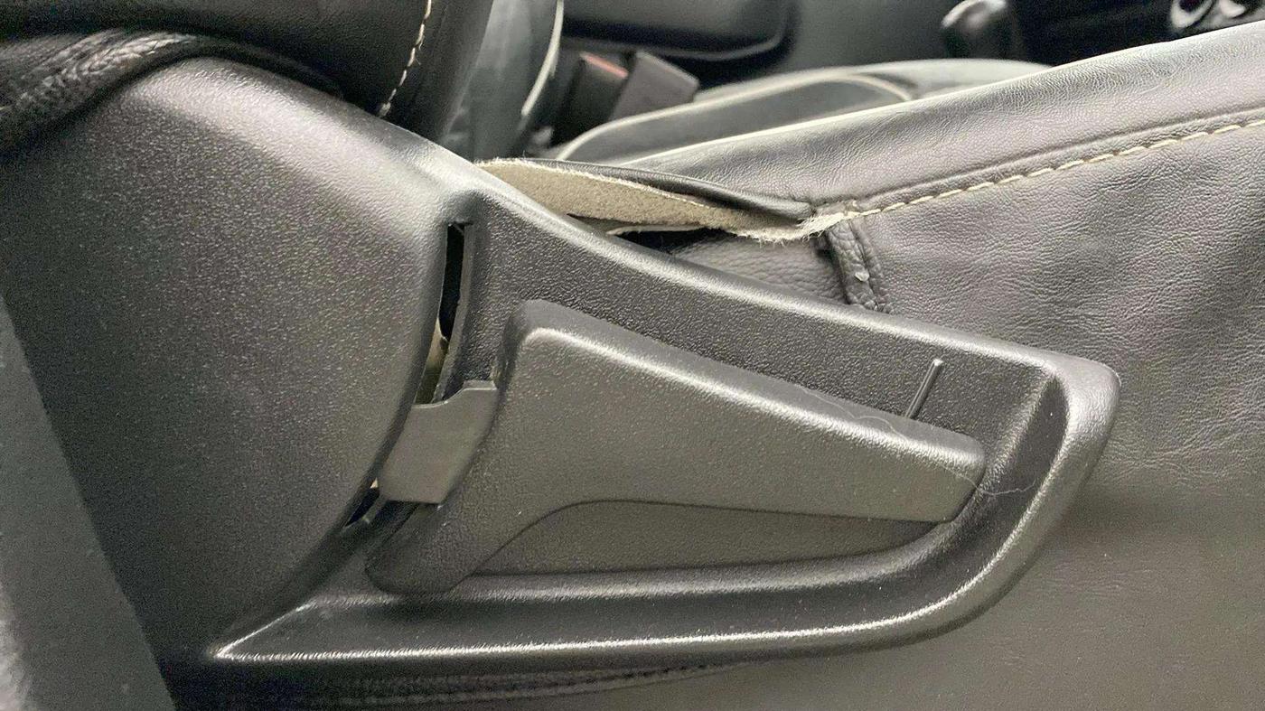 2020 Maruti S PRESSO VXI+, Petrol, Manual, 14,398 km, Driver Side Adjustment Panel