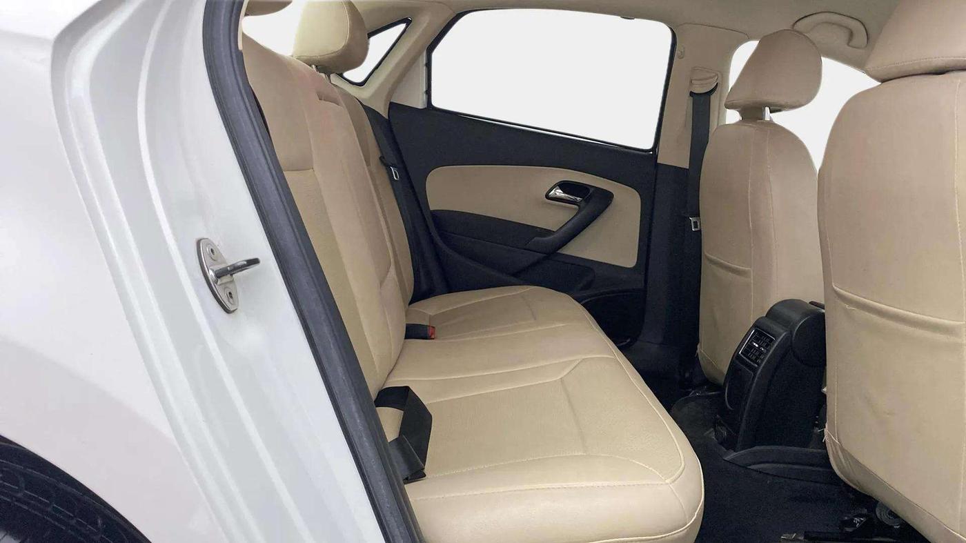 2019 Skoda Rapid AMBITION 1.5 TDI, Diesel, Manual, 48,965 km, Right Side Rear Door Cabin