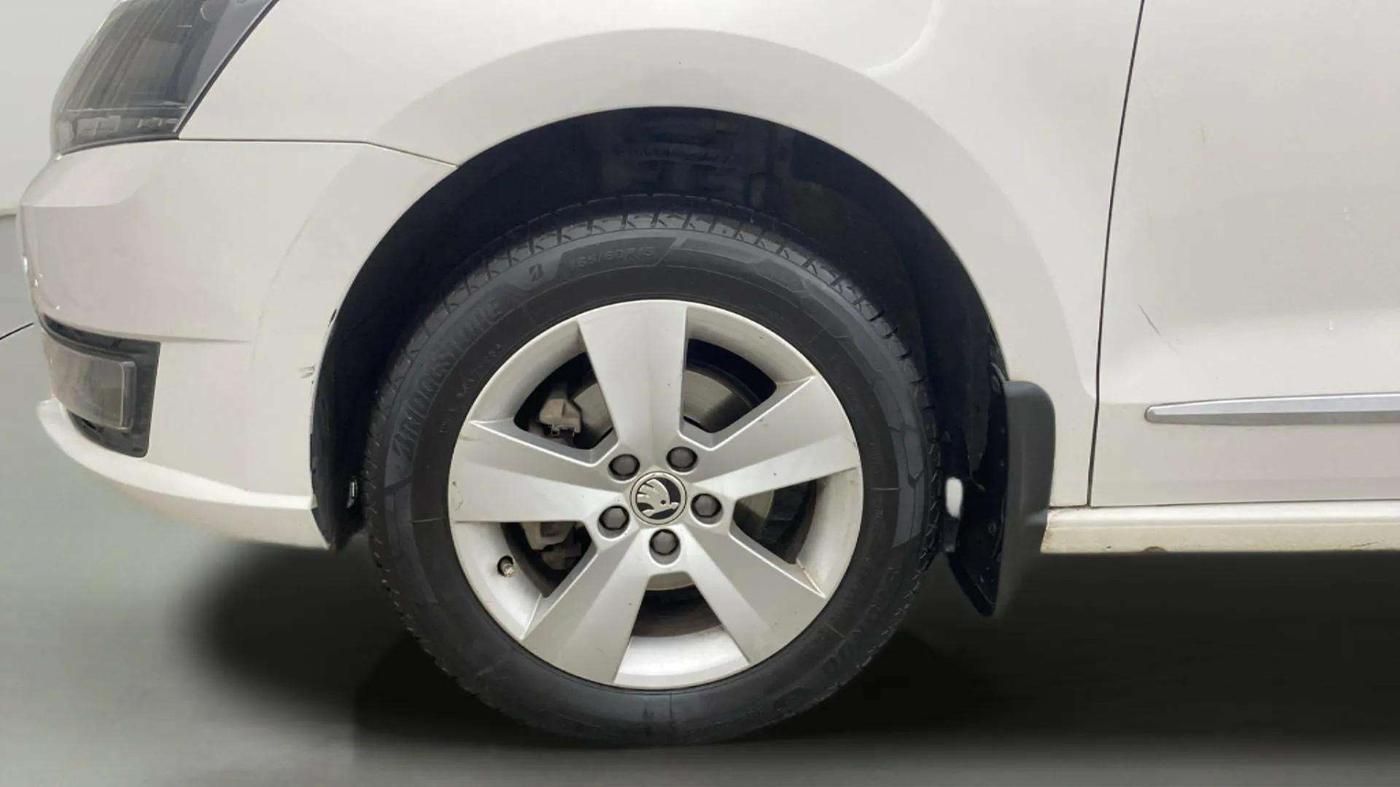 2019 Skoda Rapid AMBITION 1.5 TDI, Diesel, Manual, 48,965 km, Left Front Wheel