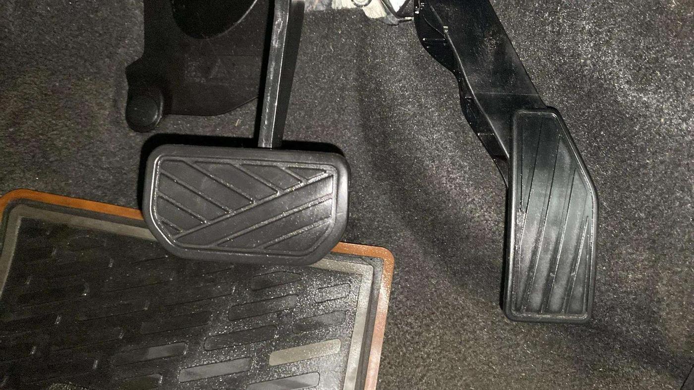 2021 Maruti S PRESSO VXI AMT, Petrol, Automatic, 54,492 km, Pedals
