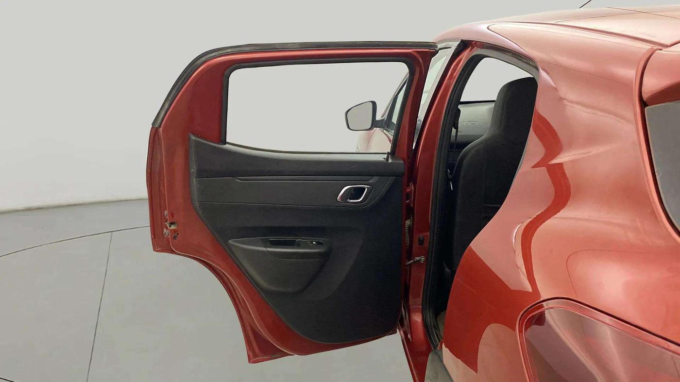 2019 Renault Kwid RXT 1.0 (O), Petrol, Manual, 38,298 km, LHS Rear Door