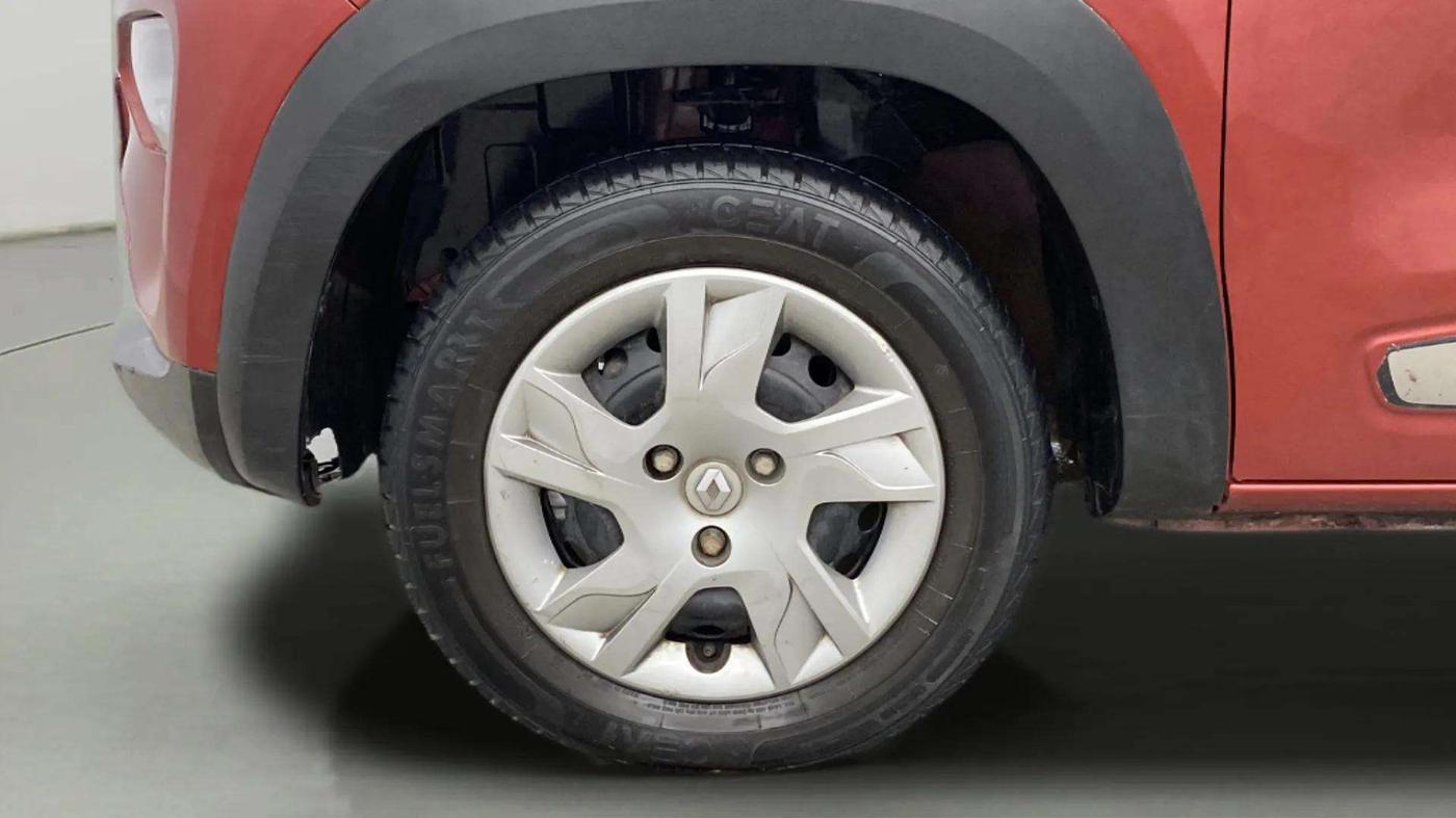 2019 Renault Kwid RXT 1.0 (O), Petrol, Manual, 38,298 km, Left Front Wheel