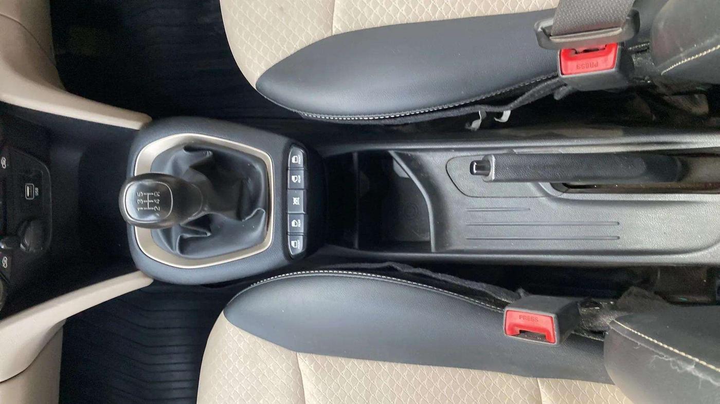 2020 Hyundai NEW SANTRO SPORTZ MT, Petrol, Manual, 44,219 km, Gear Lever