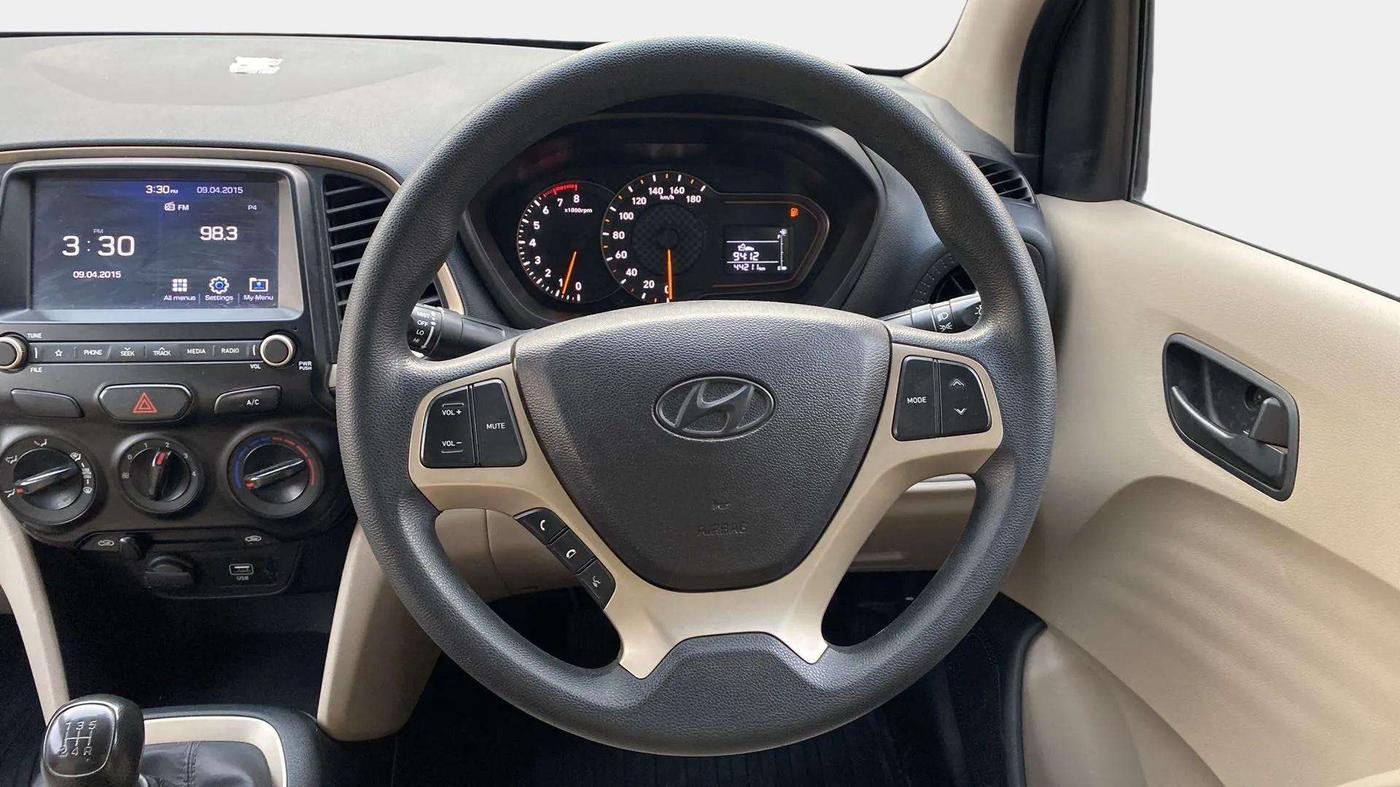 2020 Hyundai NEW SANTRO SPORTZ MT, Petrol, Manual, 44,219 km, Steering Wheel Close Up