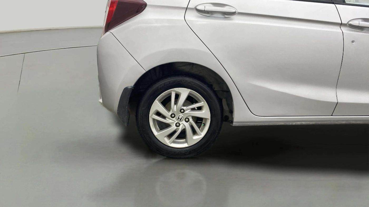 2016 Honda Jazz 1.2L I-VTEC VX, Petrol, Manual, 94,272 km, Right Rear Wheel