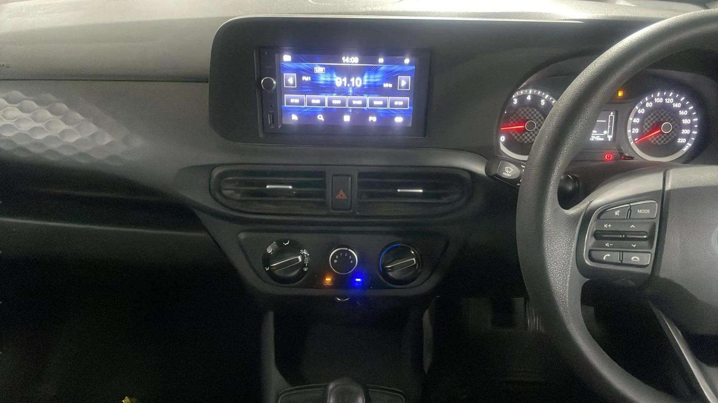 2022 Hyundai GRAND I10 NIOS MAGNA CORPORATE EDITION 1.2 KAPPA VTVT, Petrol, Manual, 16,408 km, Air Conditioner