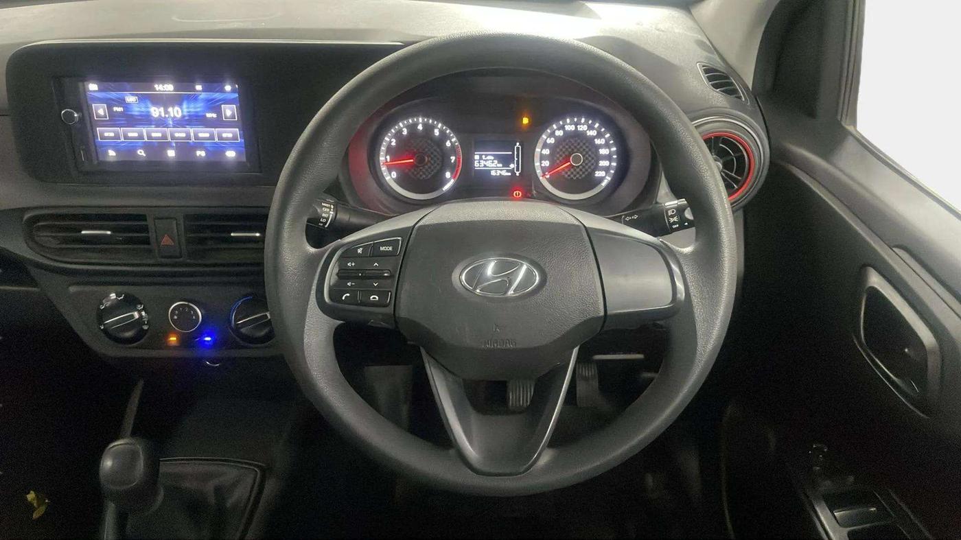 2022 Hyundai GRAND I10 NIOS MAGNA CORPORATE EDITION 1.2 KAPPA VTVT, Petrol, Manual, 16,408 km, Steering Wheel Close Up