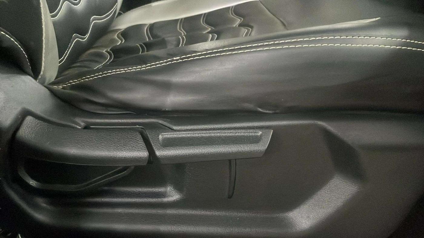 2022 Hyundai GRAND I10 NIOS MAGNA CORPORATE EDITION 1.2 KAPPA VTVT, Petrol, Manual, 16,408 km, Driver Side Adjustment Panel