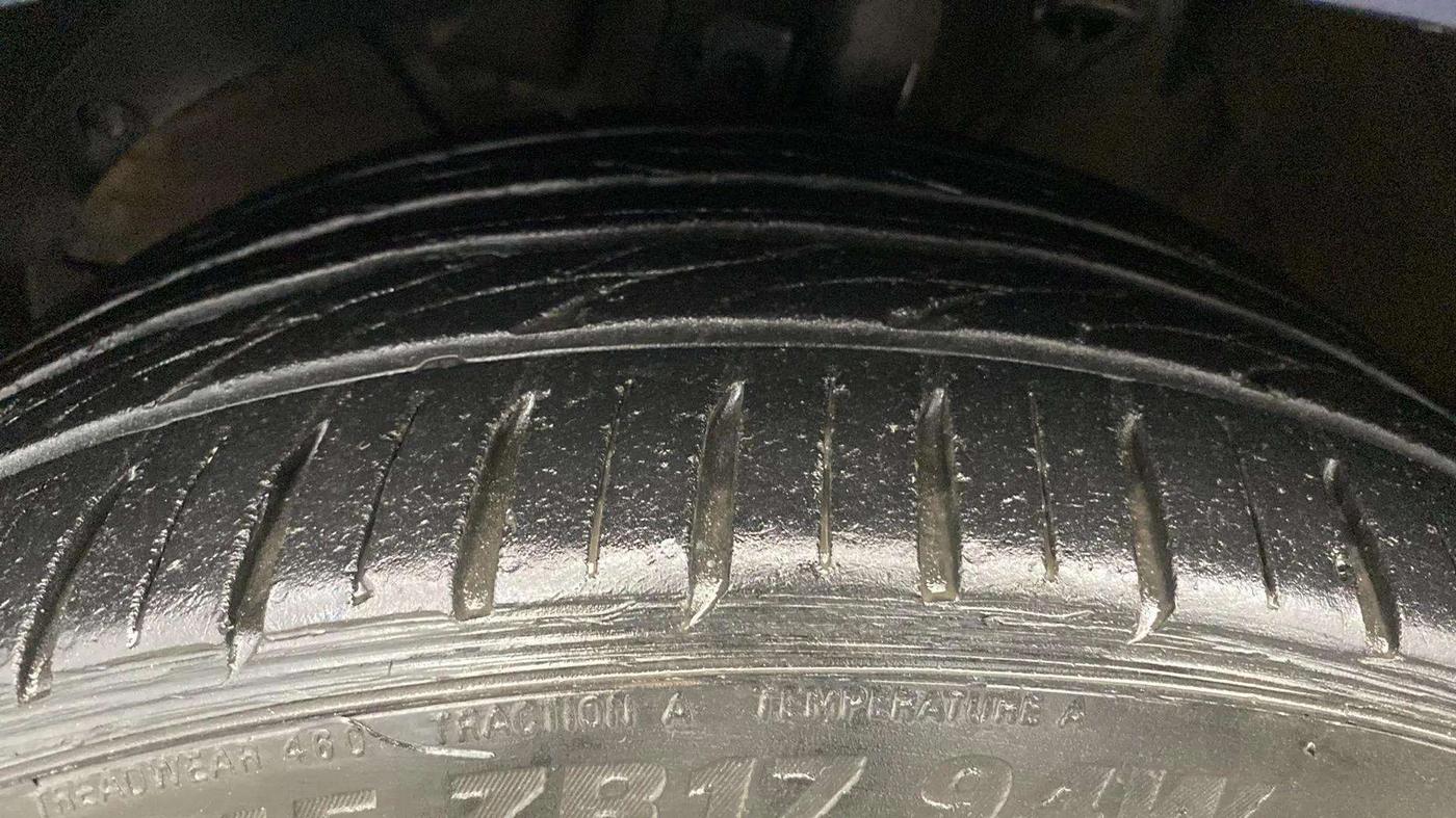 2021 Maruti Baleno ZETA PETROL 1.2, Petrol, Manual, 58,825 km, Left Front Tyre Tread