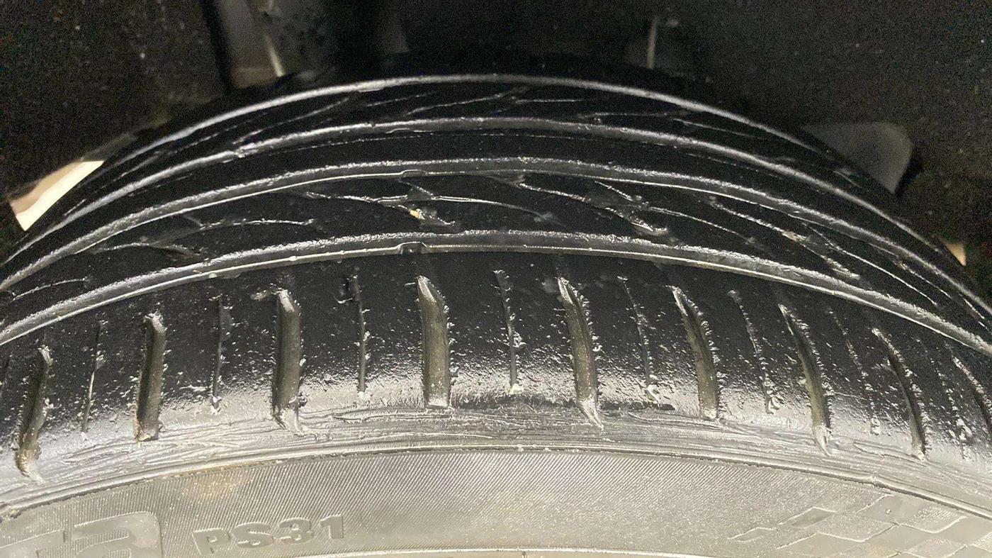 2021 Maruti Baleno ZETA PETROL 1.2, Petrol, Manual, 58,825 km, Right Rear Tyre Tread