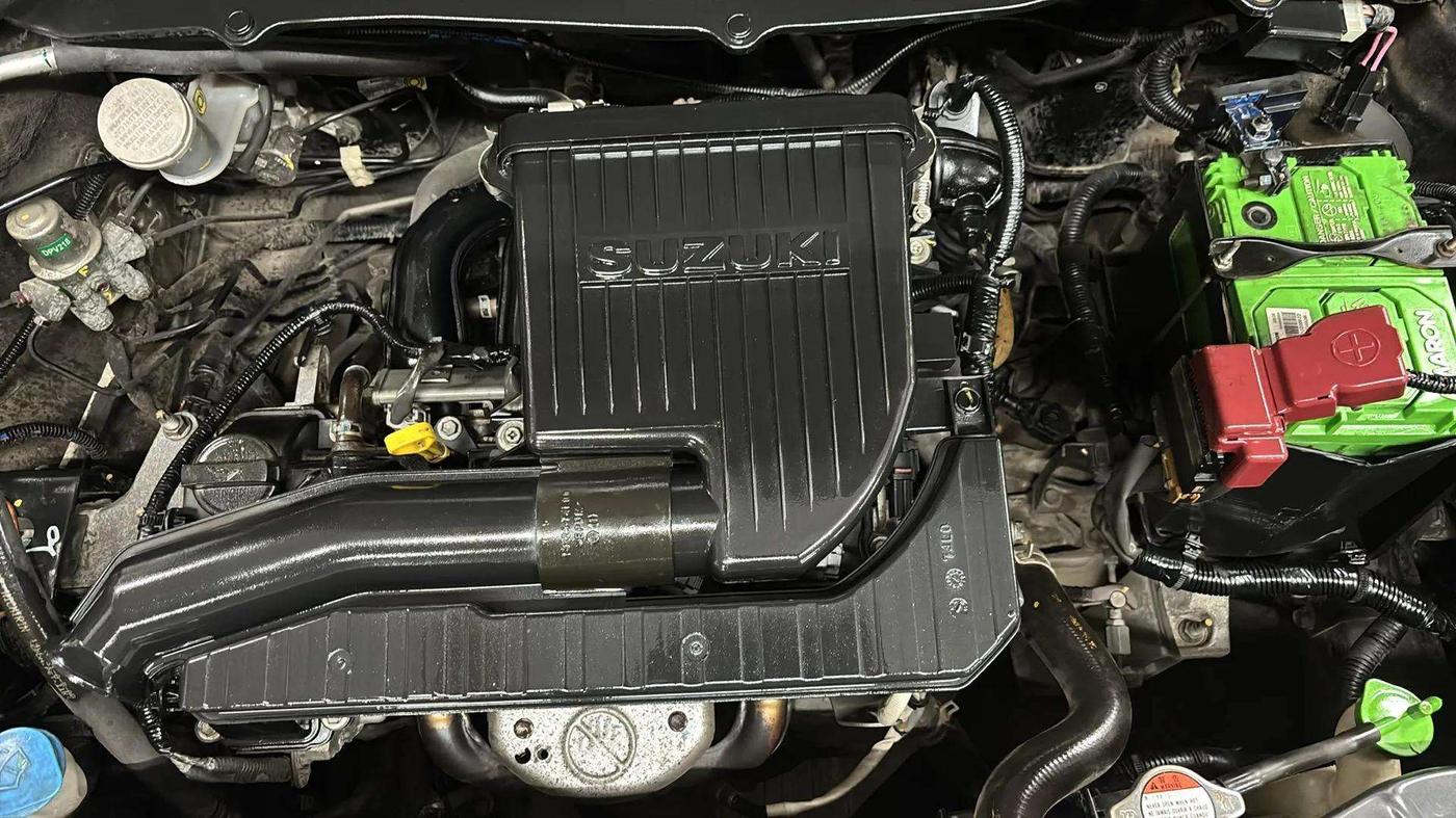 2015 Maruti Swift Dzire VXI, Petrol, Manual, 82,374 km, Engine View