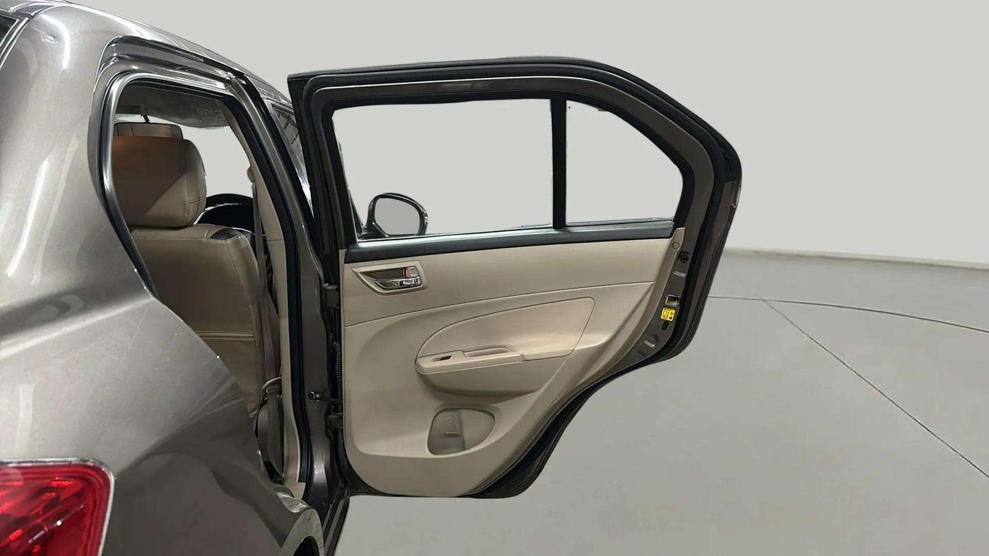 2015 Maruti Swift Dzire VXI, Petrol, Manual, 82,374 km, RHS Rear Door