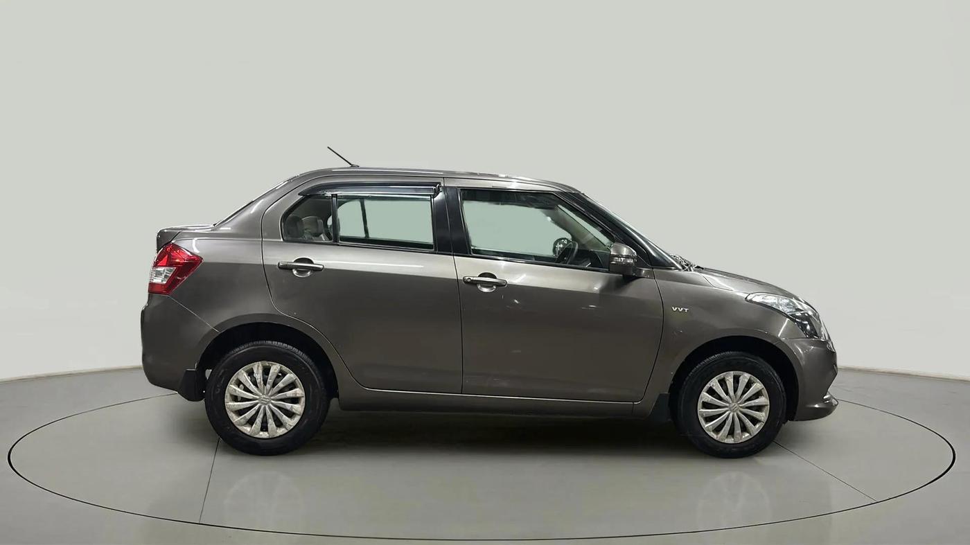 2015 Maruti Swift Dzire VXI, Petrol, Manual, 82,374 km, Right Side View