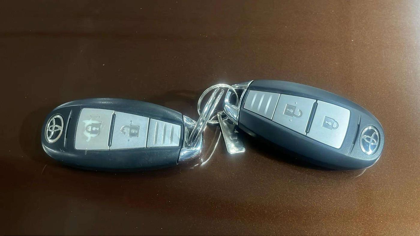 2021 Toyota URBAN CRUISER HIGH GRADE AT, Petrol, Automatic, 51,494 km, Key Close Up
