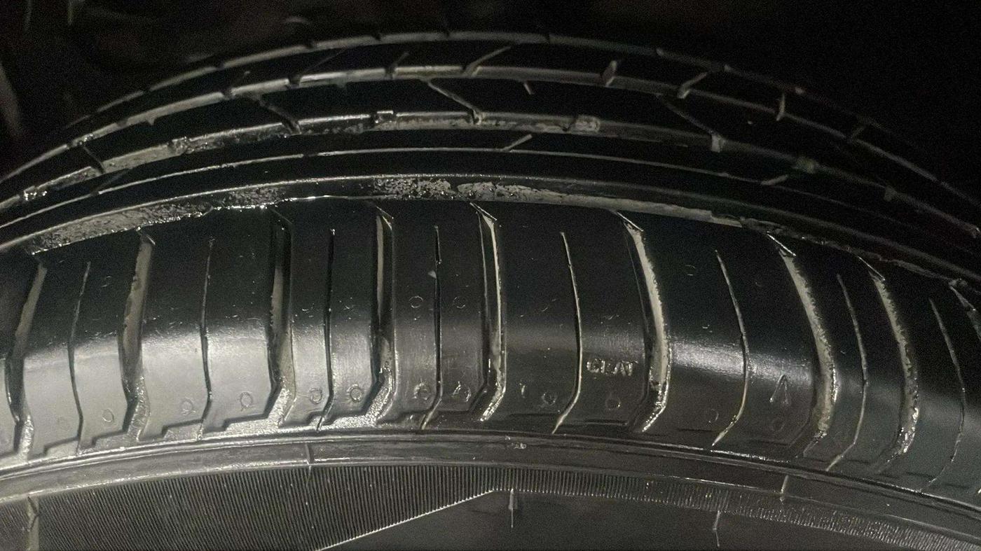 2021 Toyota URBAN CRUISER HIGH GRADE AT, Petrol, Automatic, 51,494 km, Left Front Tyre Tread