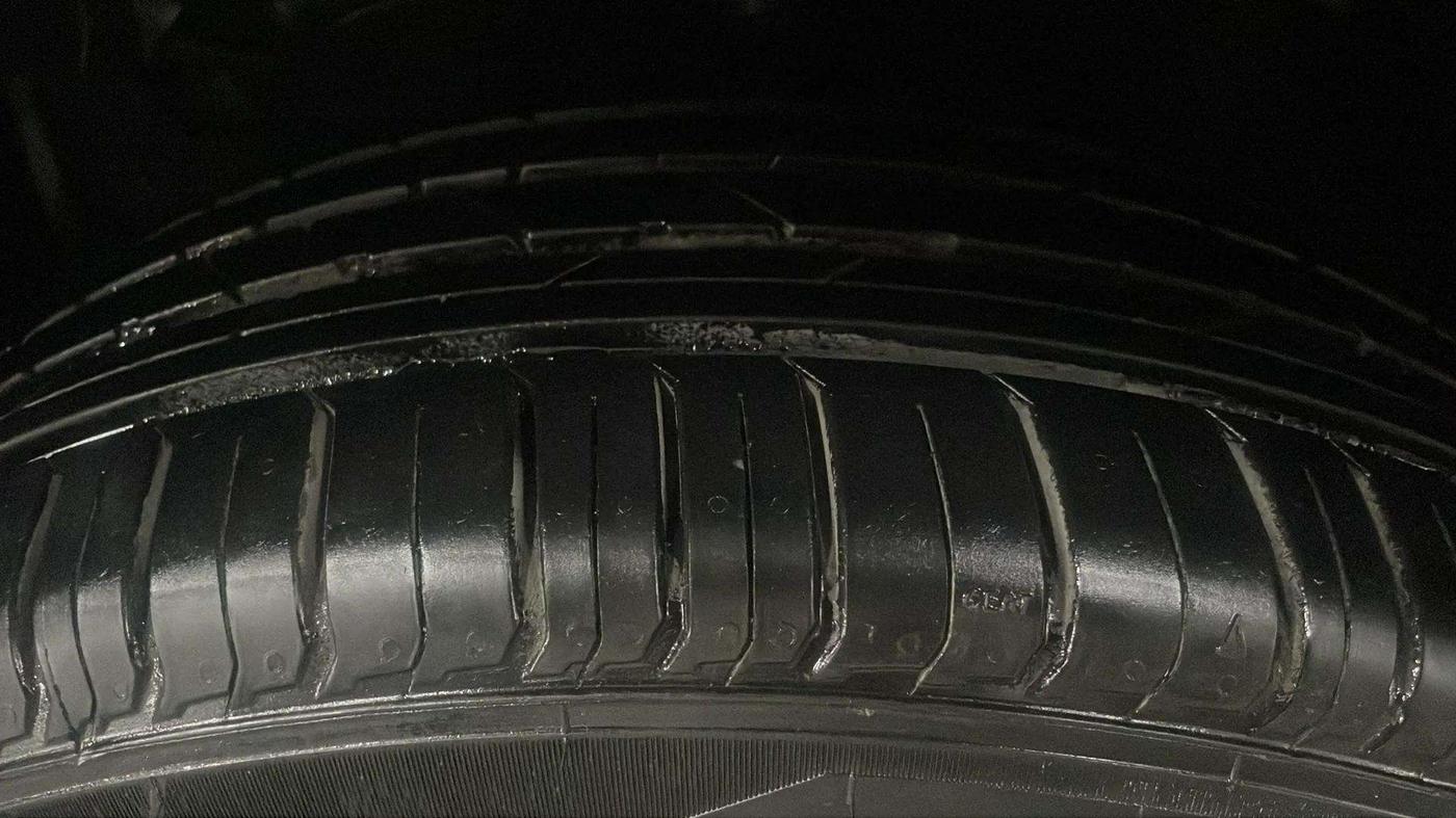 2021 Toyota URBAN CRUISER HIGH GRADE AT, Petrol, Automatic, 51,494 km, Right Front Tyre Tread