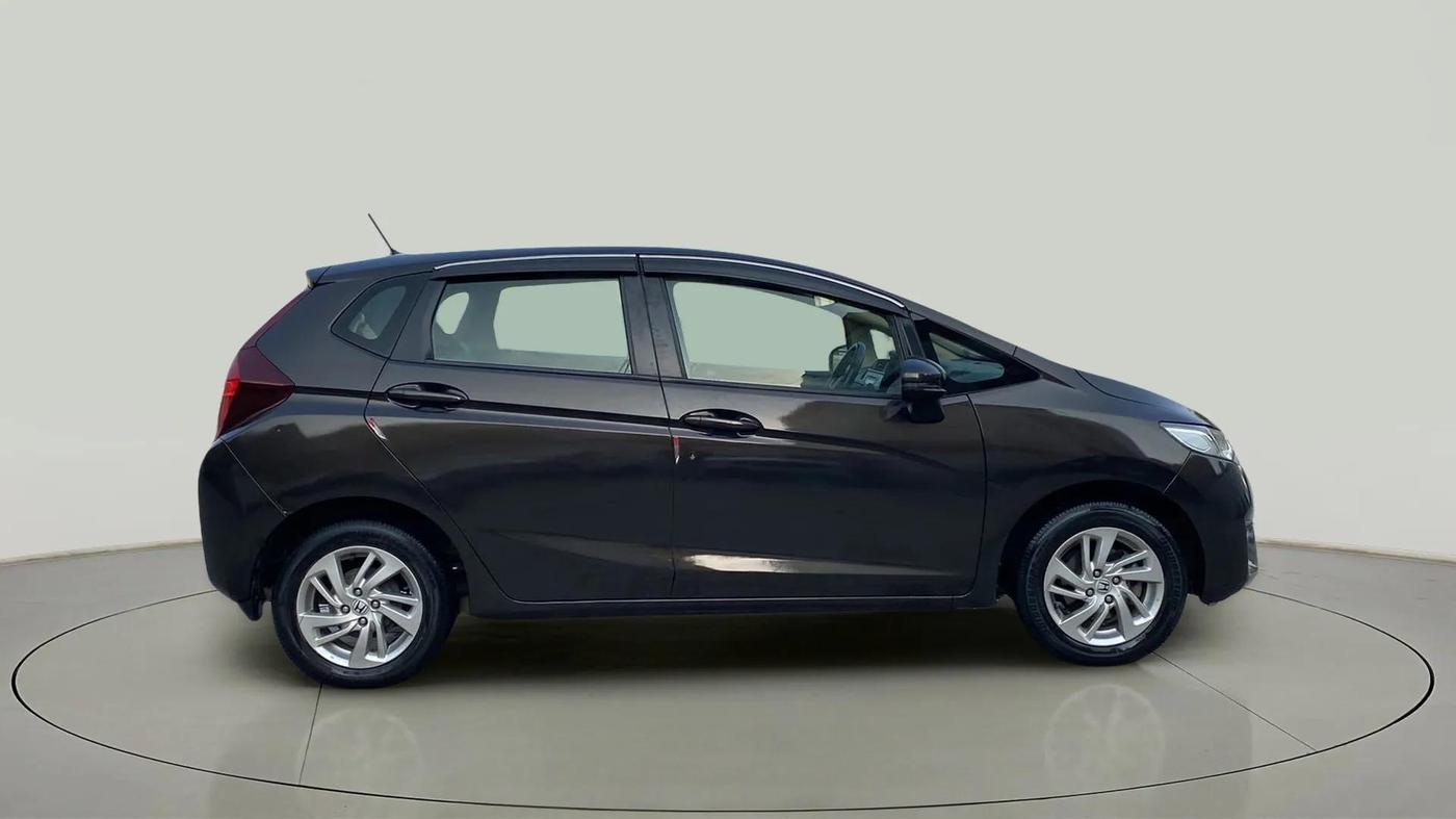 2017 Honda Jazz 1.2L I-VTEC V, Petrol, Manual, 58,584 km, Right Side View