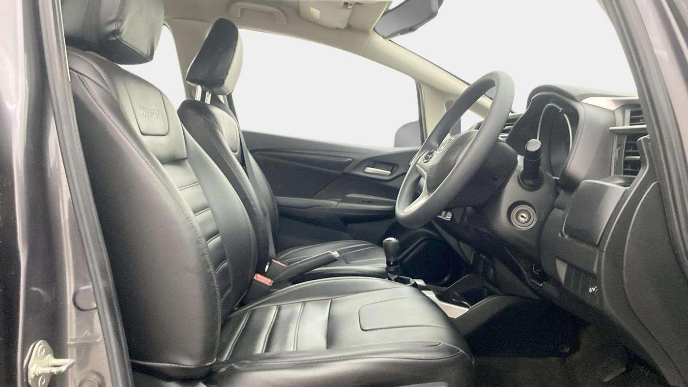 2018 Honda WR-V 1.2L I-VTEC S MT, Petrol, Manual, 47,158 km, Right Side Front Door Cabin