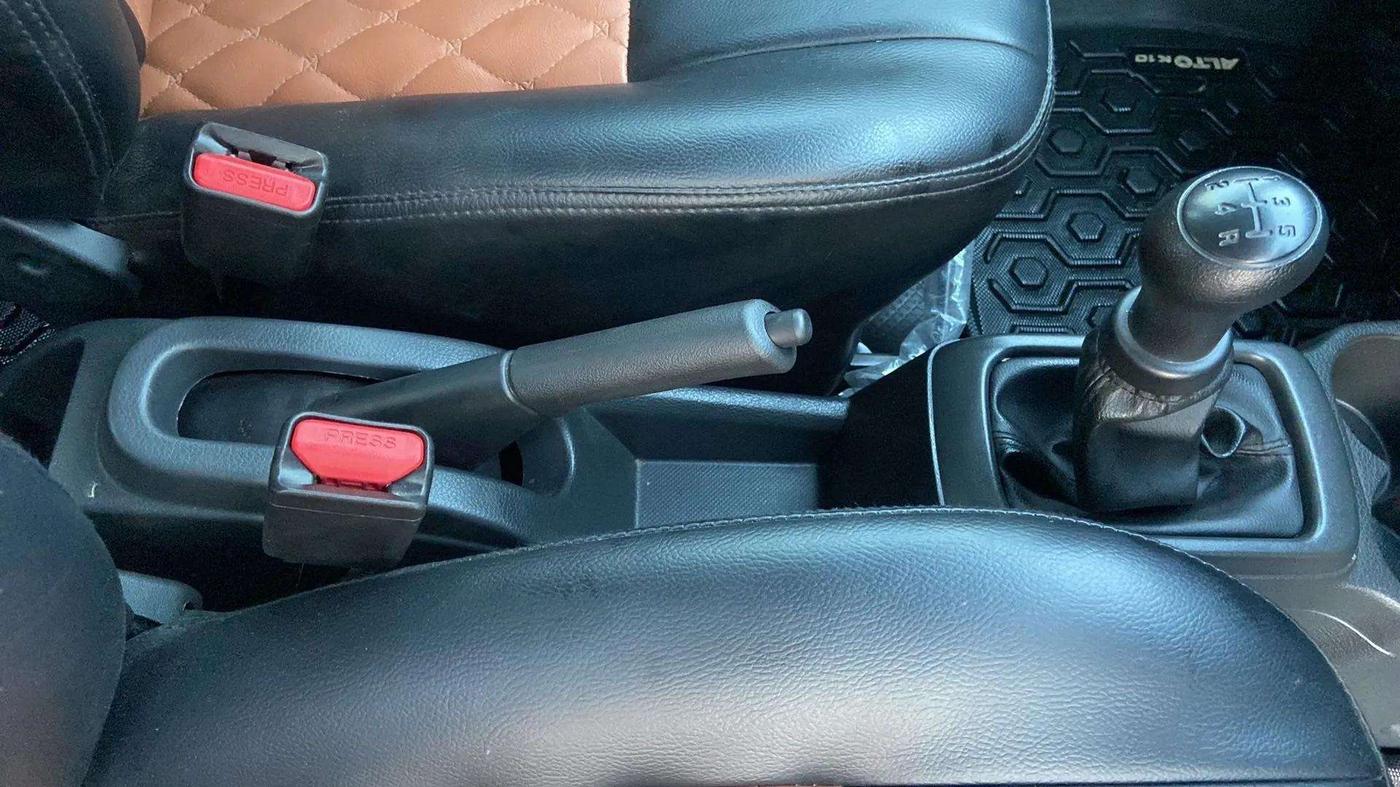 2024 Maruti Alto K10 VXI, Petrol, Manual, 10,695 km, Gear Lever