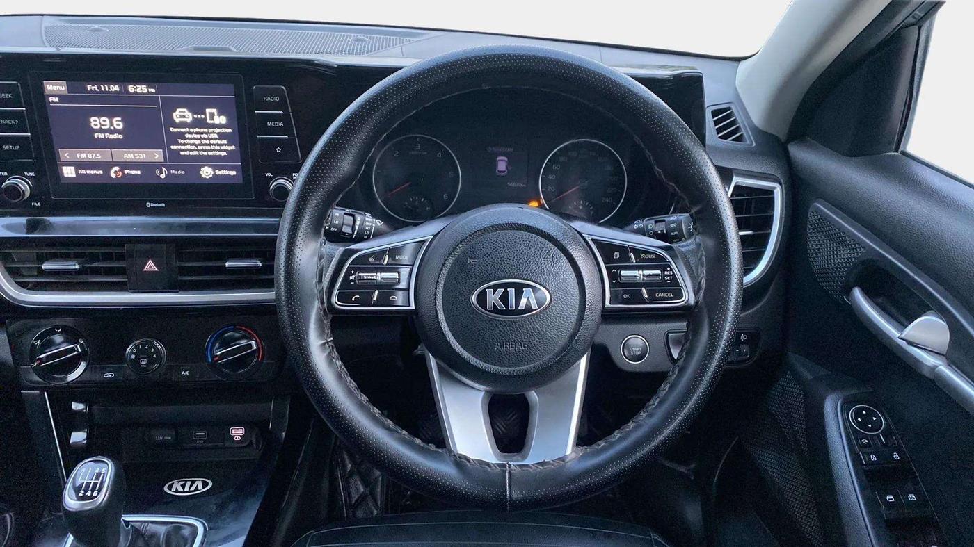 2020 KIA SELTOS HTK PLUS 1.5 DIESEL, Diesel, Manual, 50 km, Steering Wheel Close Up