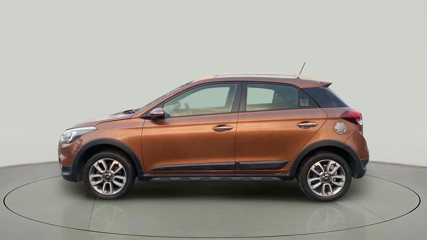 2016 Hyundai i20 Active 1.4 SX, Diesel, Manual, 87,977 km, Left Side