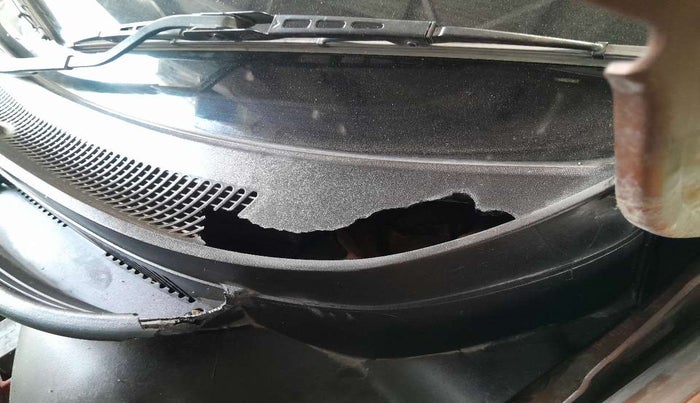 2016 Hyundai i20 Active 1.4 SX, Diesel, Manual, 87,914 km, Bonnet (hood) - Cowl vent panel has minor damage