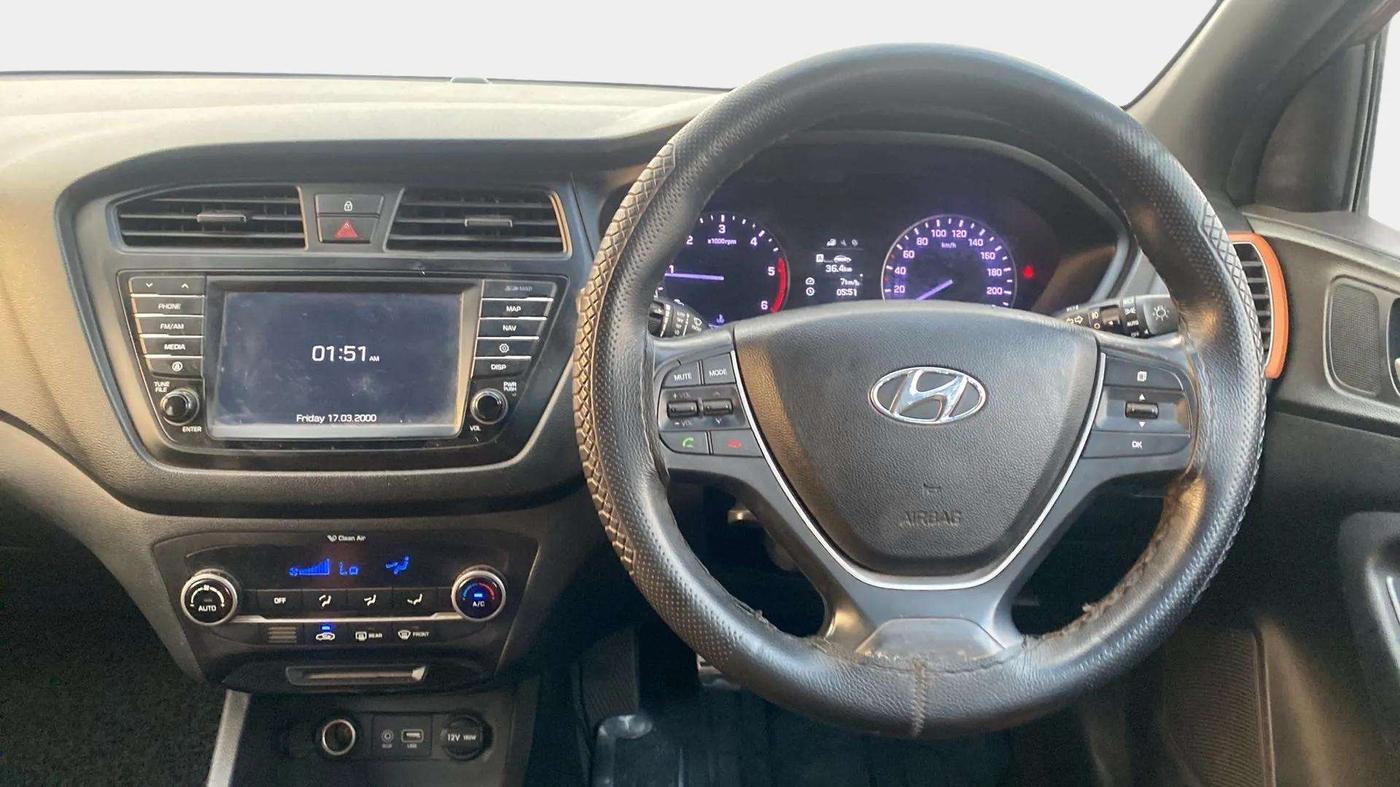 2016 Hyundai i20 Active 1.4 SX, Diesel, Manual, 87,977 km, Steering Wheel Close Up