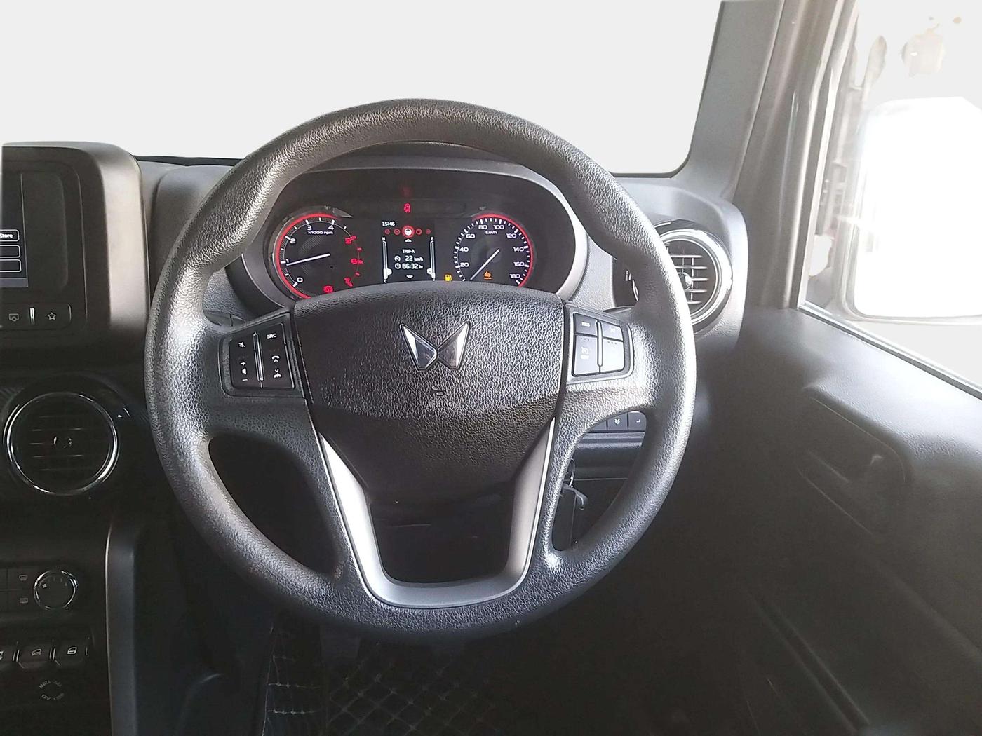 2023 Mahindra Thar LX HARD TOP 4WD MT, Diesel, Manual, 20,111 km, Steering Wheel Close Up