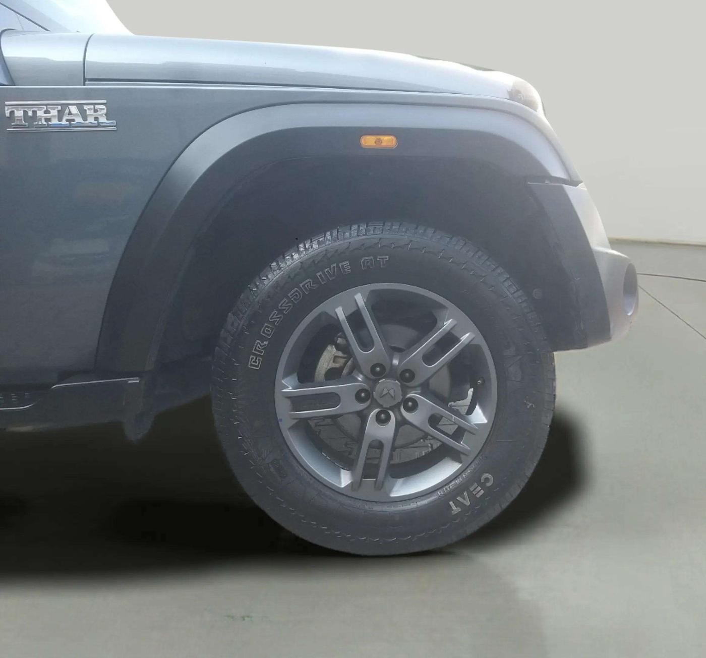 2023 Mahindra Thar LX HARD TOP 4WD MT, Diesel, Manual, 20,111 km, Right Front Wheel