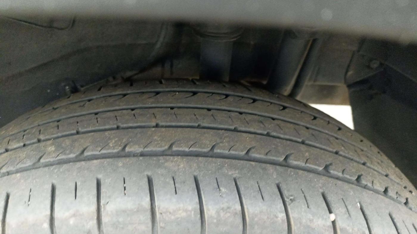 2022 Tata NEXON XM DIESEL, Diesel, Manual, 27,912 km, Left Rear Tyre Tread