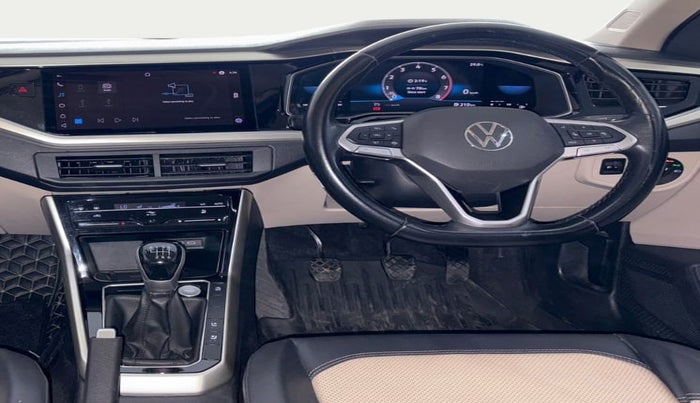 2022 Volkswagen VIRTUS TOPLINE TSI 1.0 MT, Petrol, Manual, 35,162 km, Air Conditioner