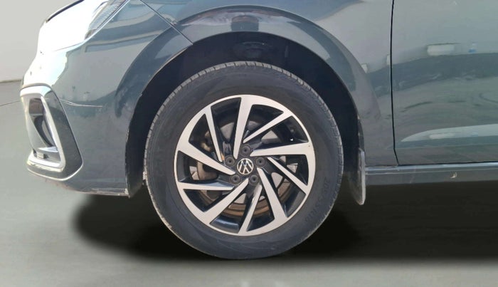 2022 Volkswagen VIRTUS TOPLINE TSI 1.0 MT, Petrol, Manual, 35,162 km, Left Front Wheel