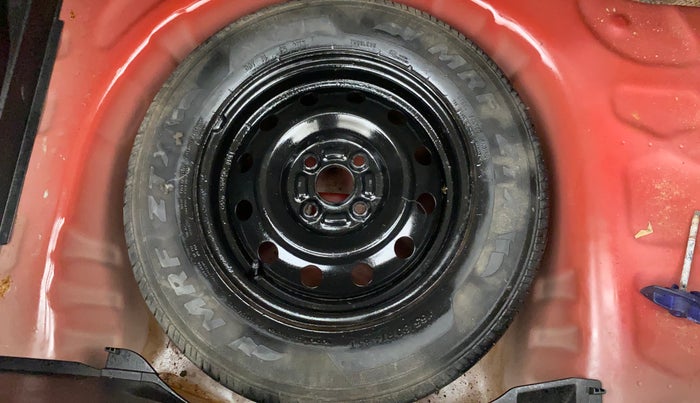 2023 Maruti Swift ZXI PLUS DUAL TONE, Petrol, Manual, 42,218 km, Spare Tyre