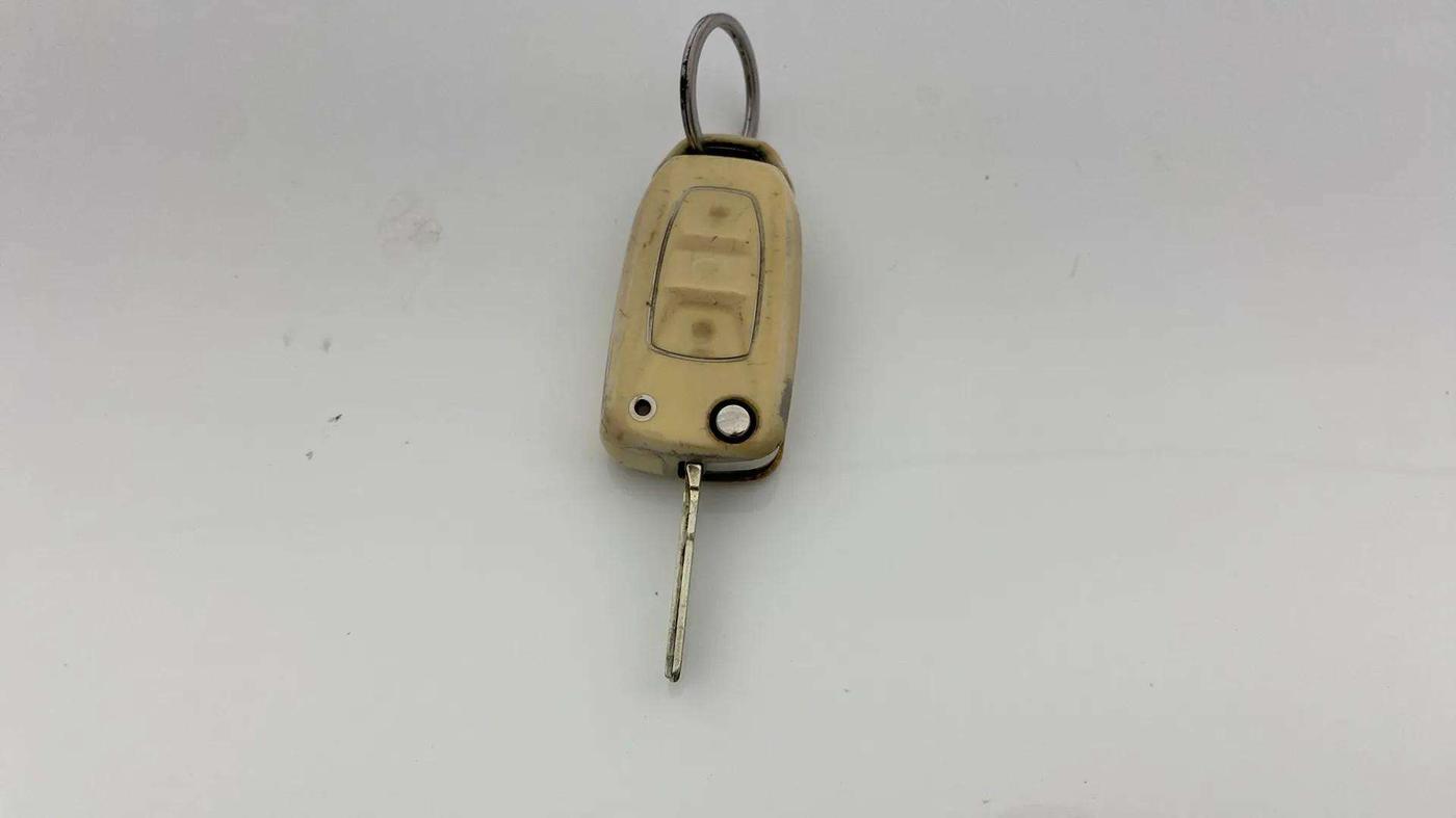 2023 Tata TIAGO NRG XT ICNG, CNG, Manual, 66,038 km, Key Close Up