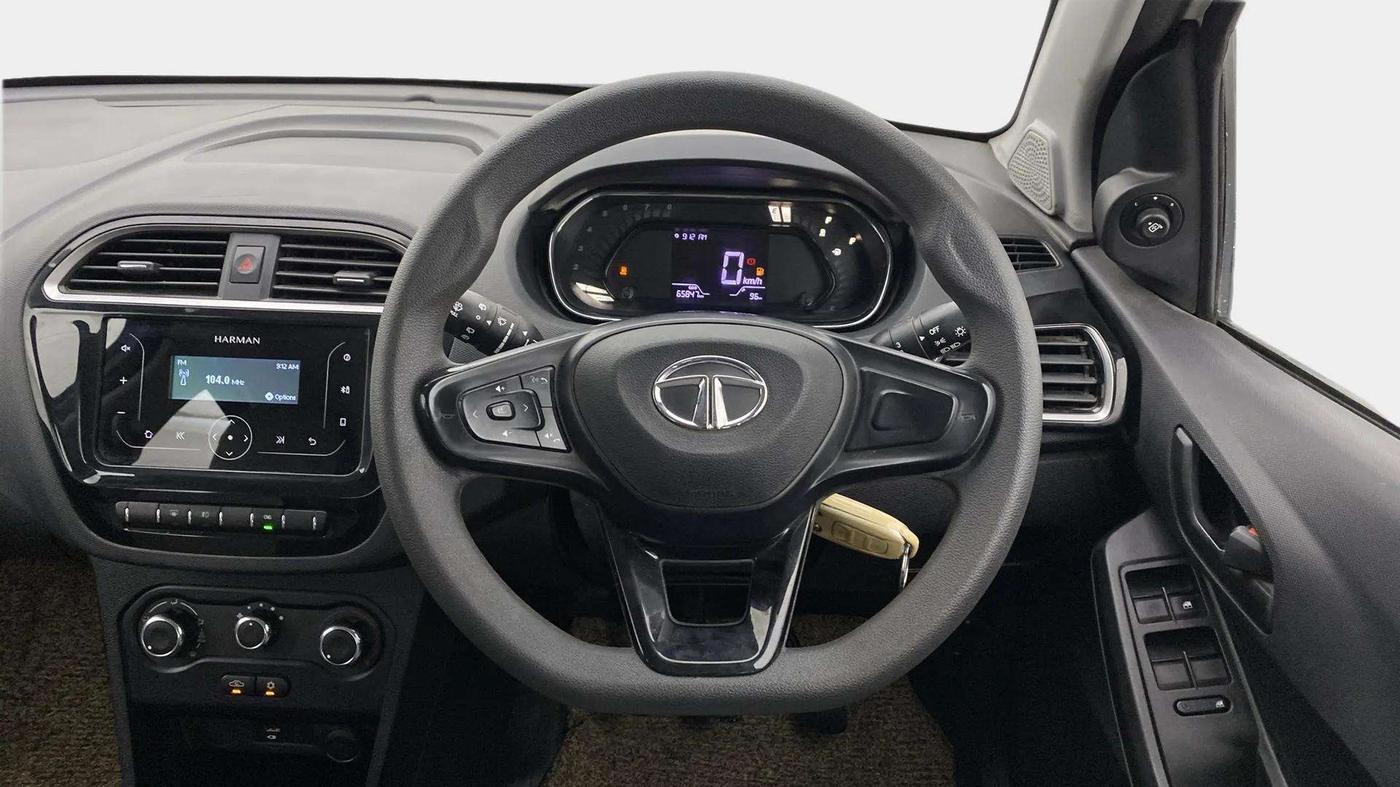2023 Tata TIAGO NRG XT ICNG, CNG, Manual, 66,038 km, Steering Wheel Close Up