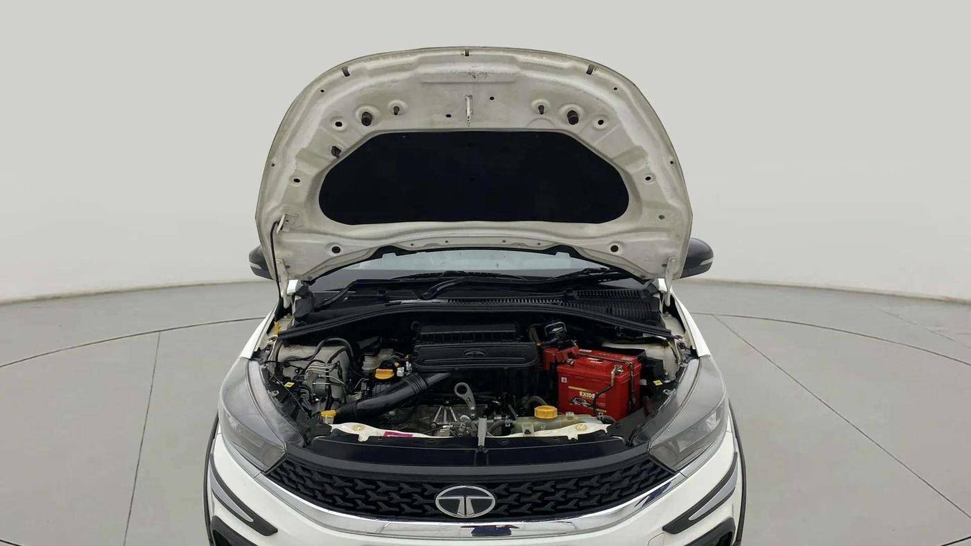 2023 Tata TIAGO NRG XT ICNG, CNG, Manual, 66,038 km, Open Bonet