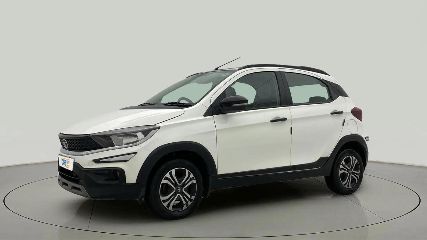 2023 Tata TIAGO NRG XT ICNG, CNG, Manual, 66,038 km, Left Front Diagonal