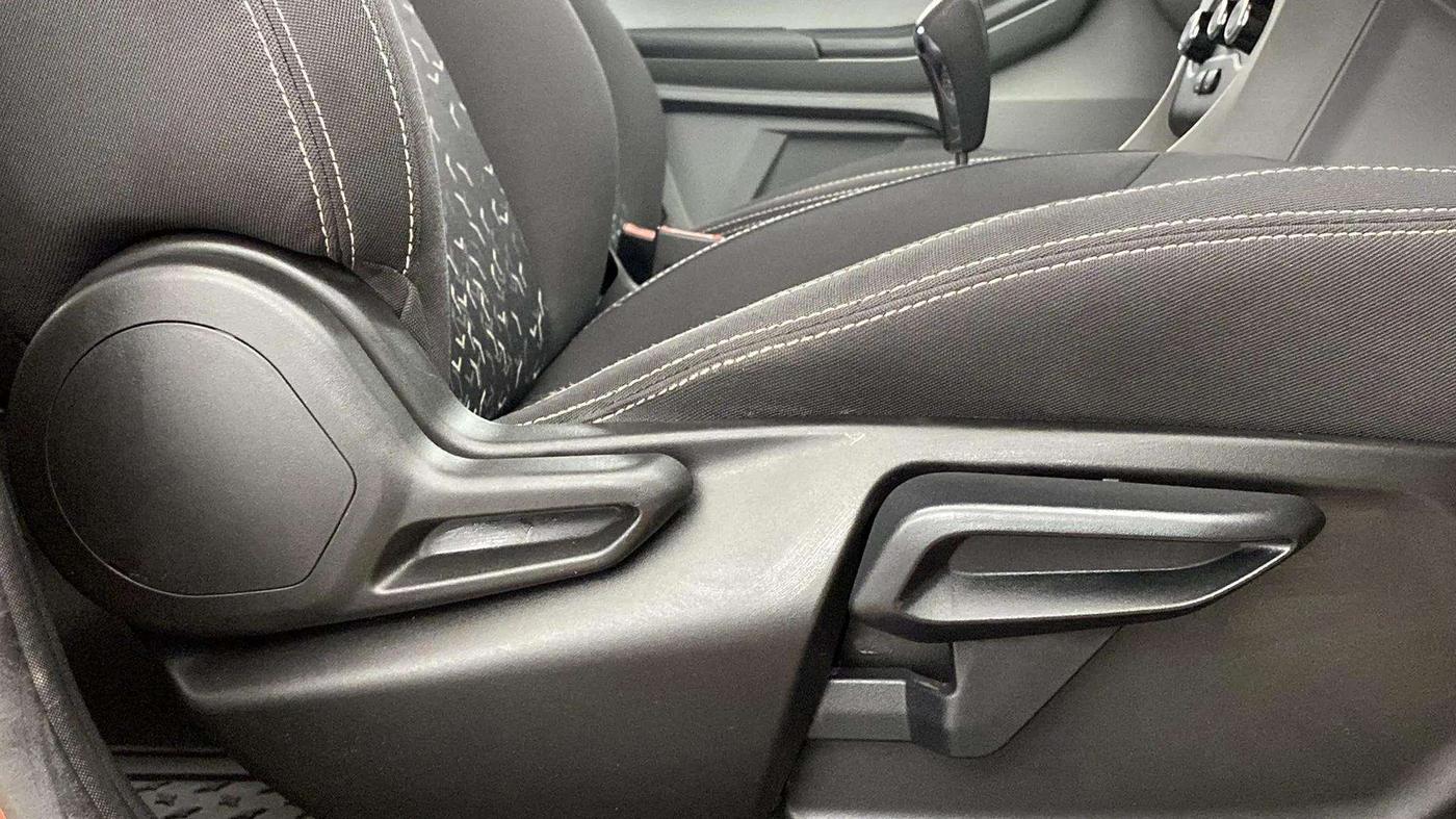 2021 Tata Tiago XZA PETROL, Petrol, Automatic, 10,691 km, Driver Side Adjustment Panel