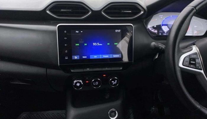 2021 Nissan MAGNITE XV PREMIUM TURBO CVT DUAL TONE, Petrol, Automatic, 20,842 km, Air Conditioner