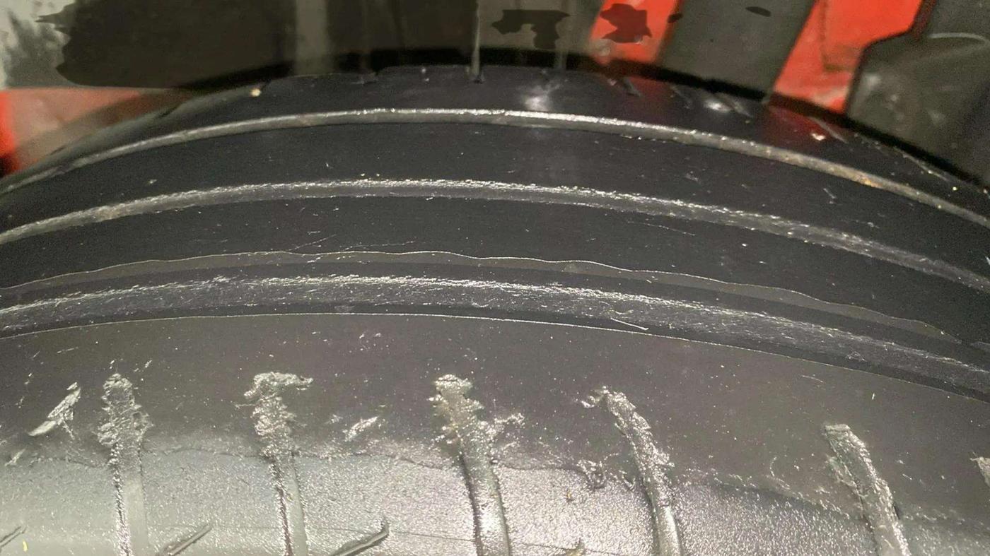 2022 Maruti Swift VXI, Petrol, Manual, 72,370 km, Left Rear Tyre Tread