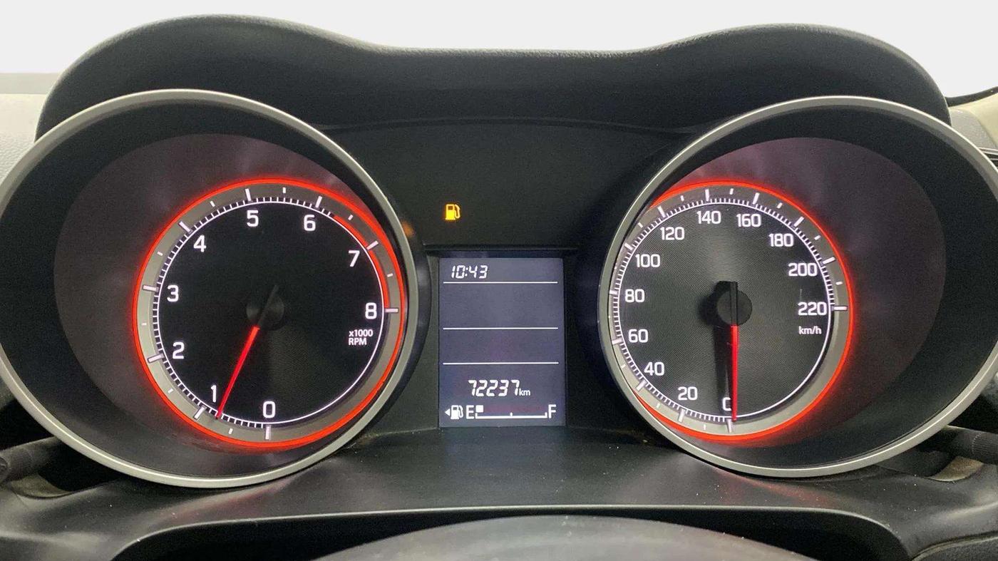 2022 Maruti Swift VXI, Petrol, Manual, 72,370 km, Odometer Image