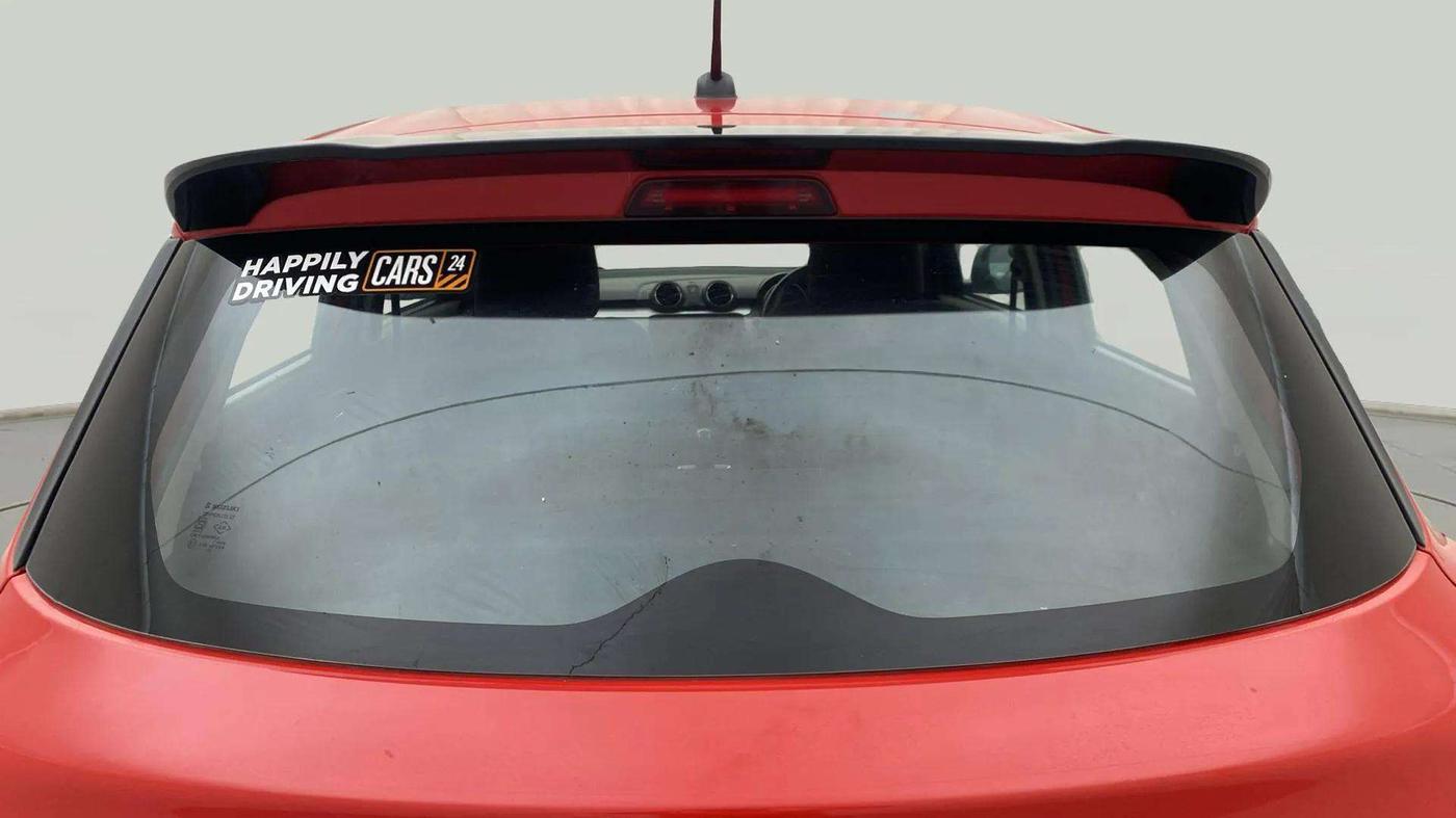 2022 Maruti Swift VXI, Petrol, Manual, 72,370 km, Rear Windshield