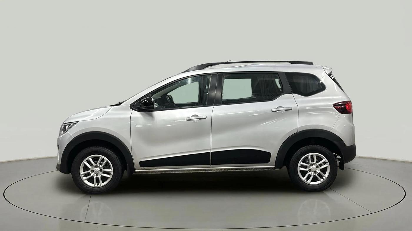 2022 Renault TRIBER RXT, Petrol, Manual, 23,620 km, Left Side