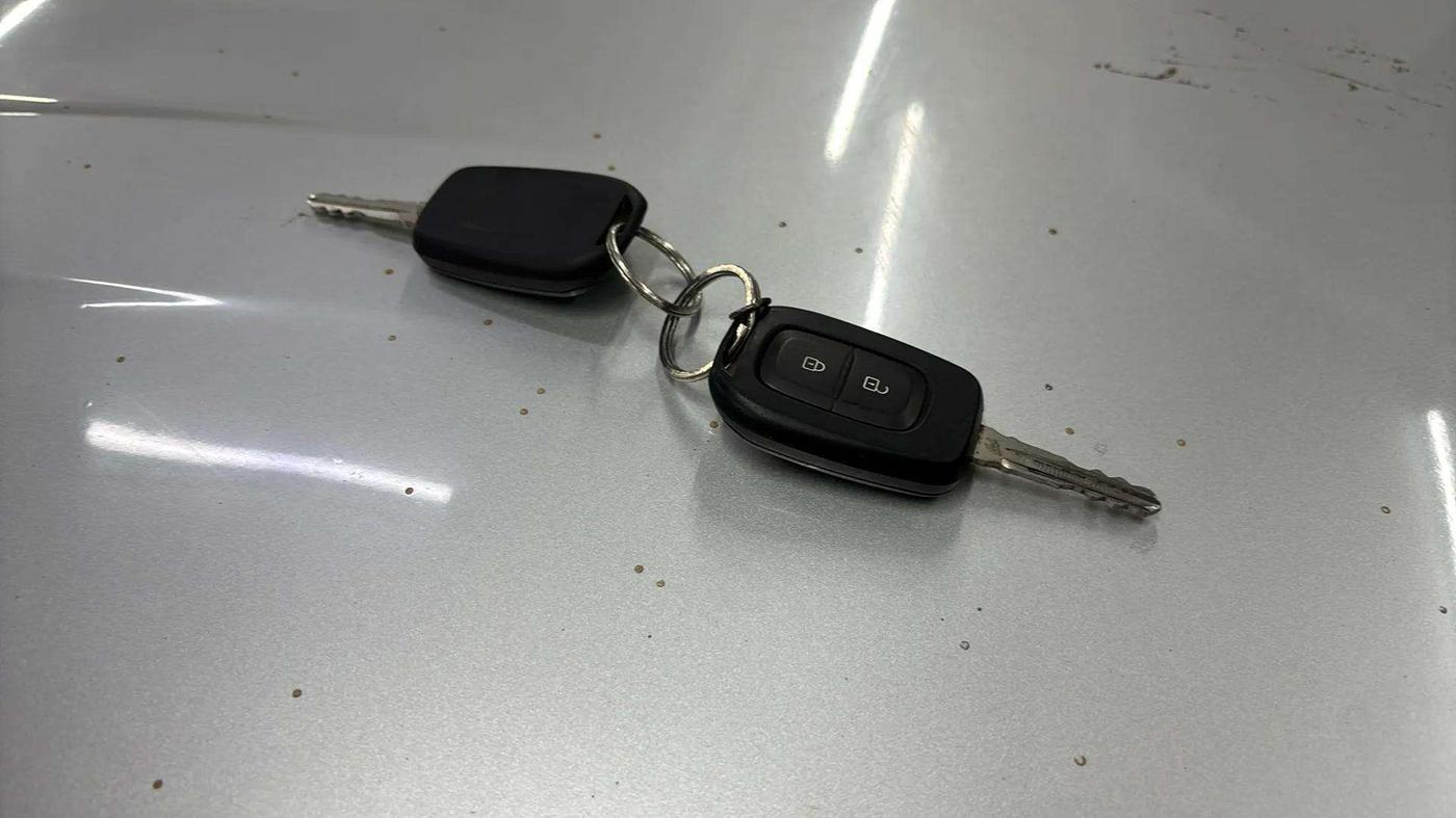 2022 Renault TRIBER RXT, Petrol, Manual, 23,620 km, Key Close Up