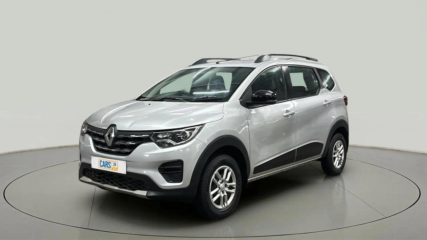 2022 Renault TRIBER RXT, Petrol, Manual, 23,620 km, Left Front Diagonal