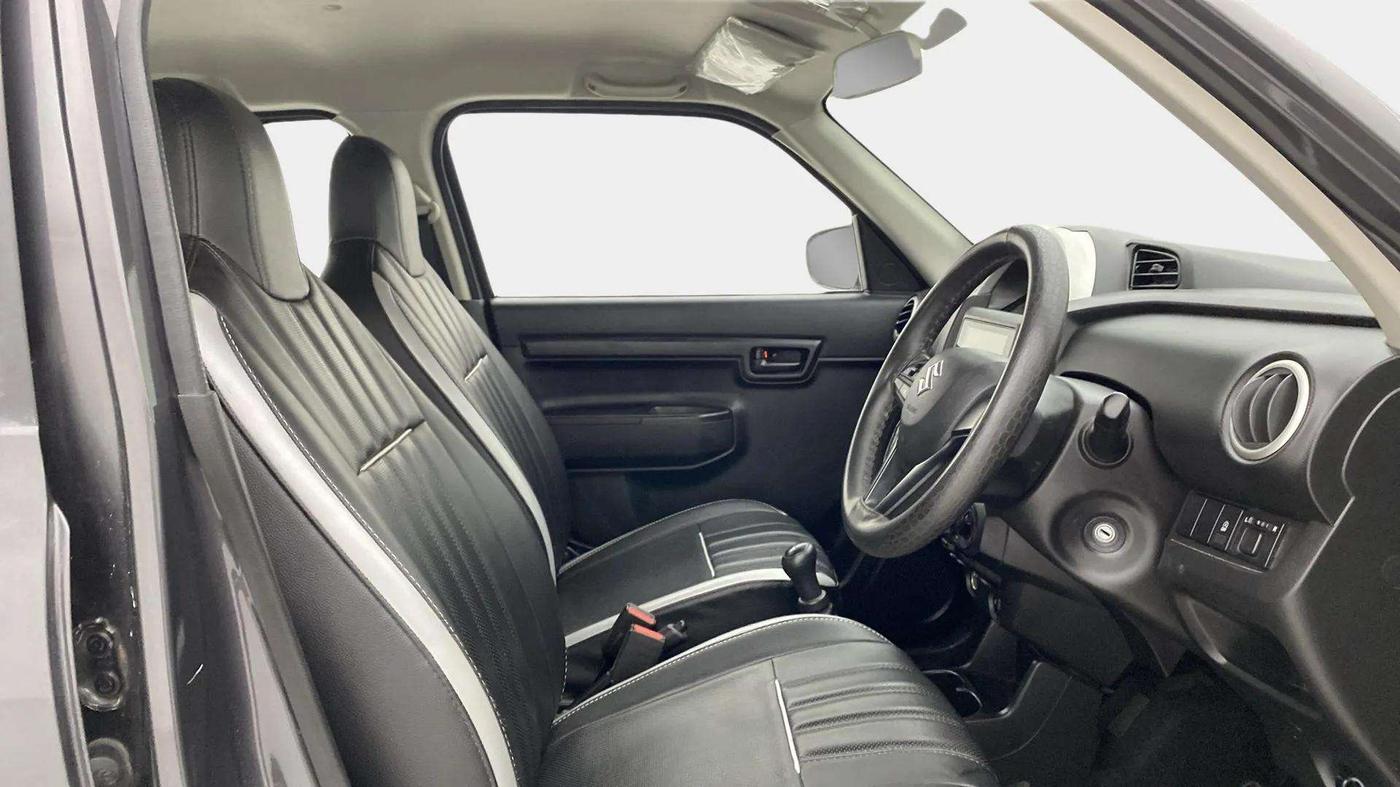 2022 Maruti S PRESSO VXI+, Petrol, Manual, 19,855 km, Right Side Front Door Cabin