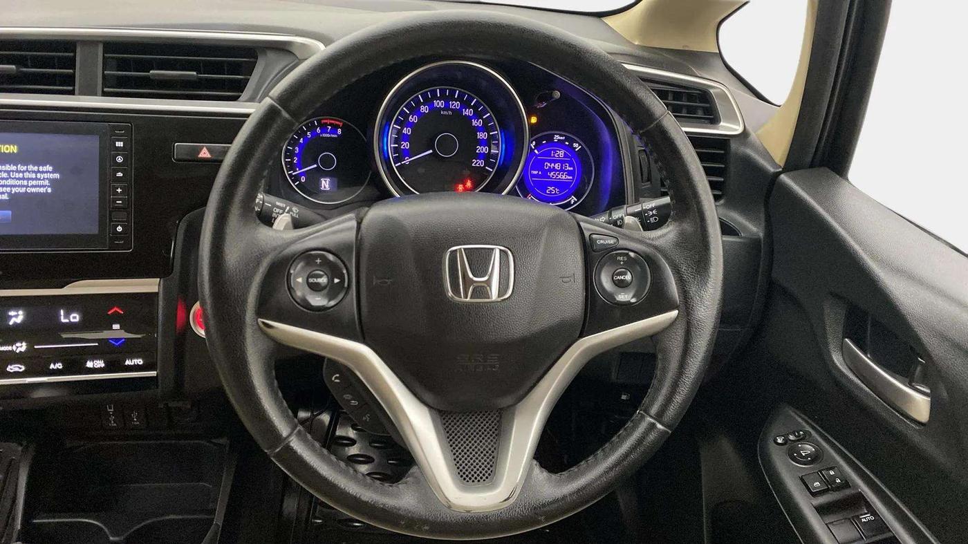 2019 Honda Jazz 1.2L I-VTEC VX CVT, Petrol, Automatic, 44,790 km, Steering Wheel Close Up