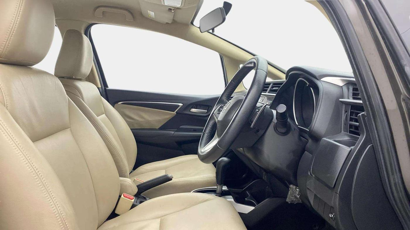2019 Honda Jazz 1.2L I-VTEC VX CVT, Petrol, Automatic, 44,790 km, Right Side Front Door Cabin